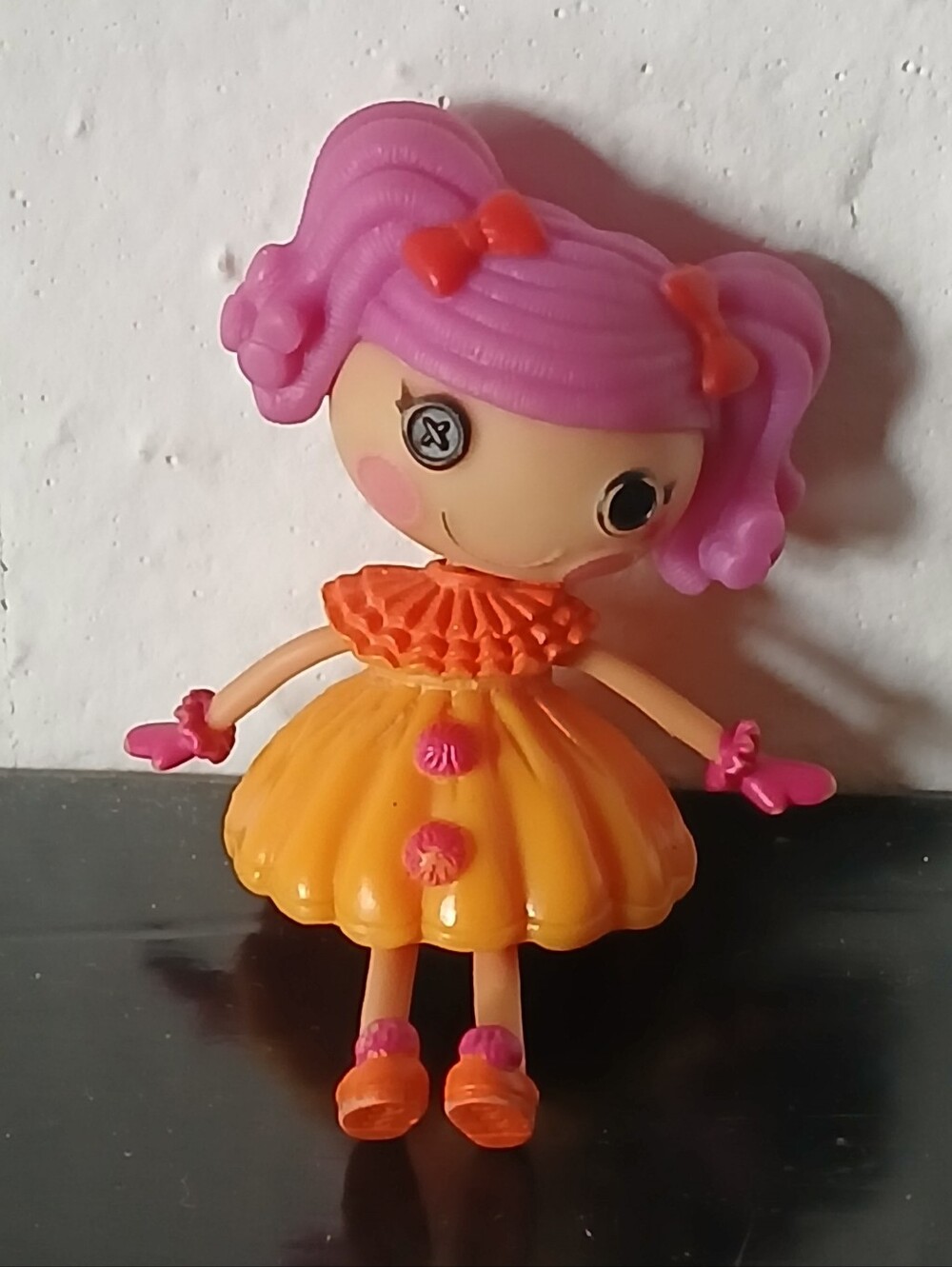 Mini Lalaloopsy Peanut Big Top doll
